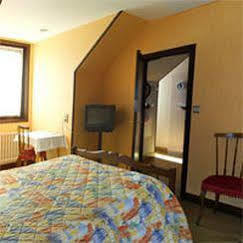 Hôtel Le Relais Des Monedieres à Seilhac Extérieur photo
